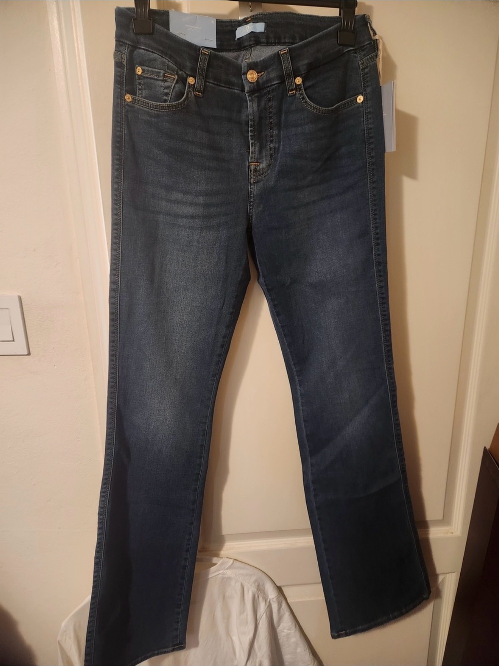 NWT 7 For All Mankind b(air) Kimmie Straight Leg Jeans - Size 30 / 10